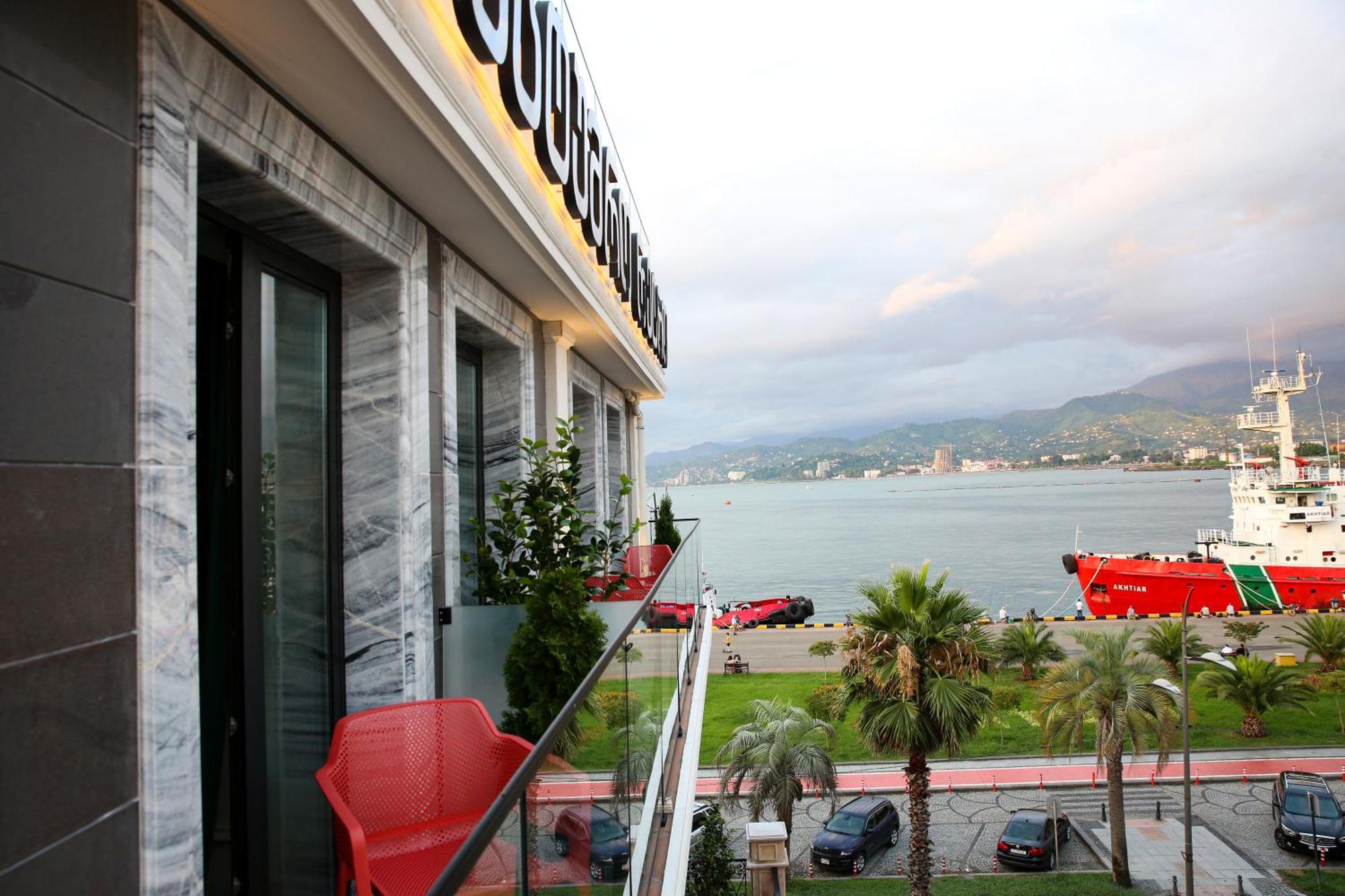Hotel Retro Batumi Ngoại thất bức ảnh