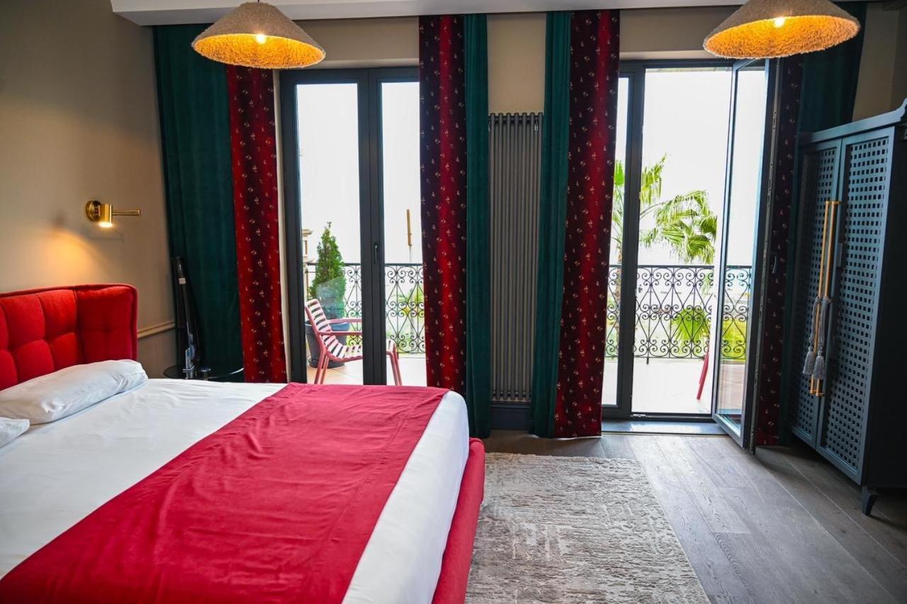 Hotel Retro Batumi Ngoại thất bức ảnh
