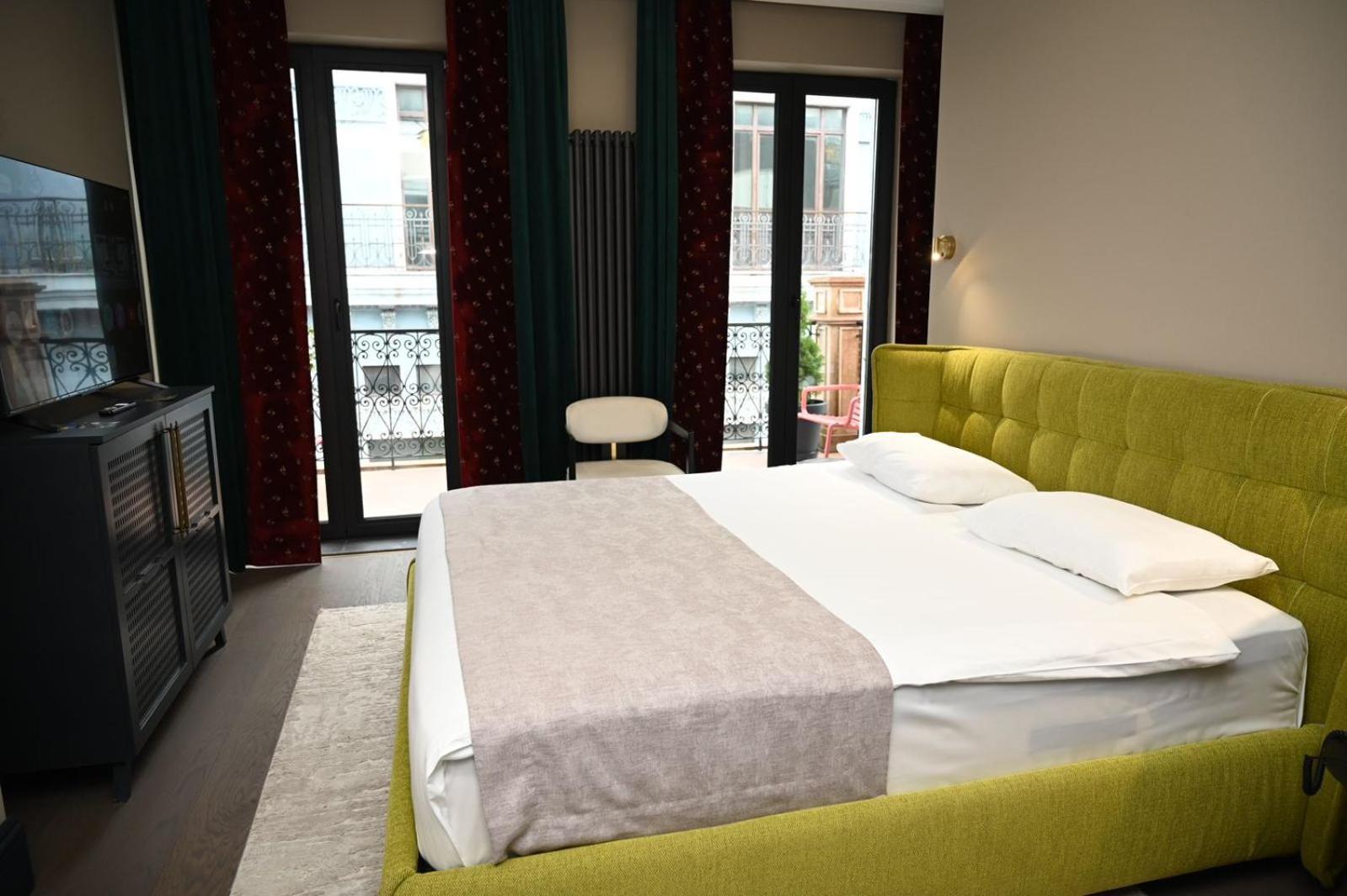 Hotel Retro Batumi Ngoại thất bức ảnh